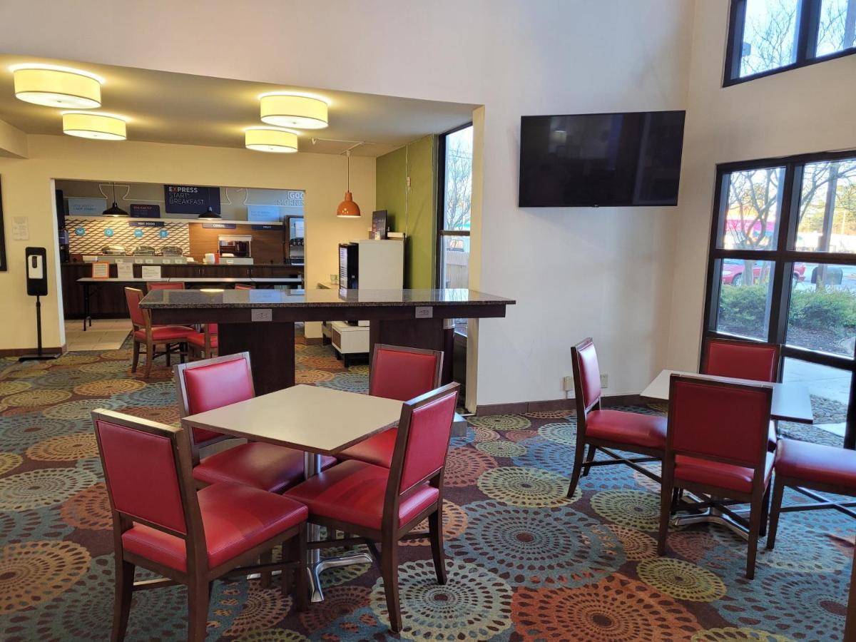 Holiday Inn Express Anderson I-85 - Exit 27- Highway 81 By Ihg Bagian luar foto