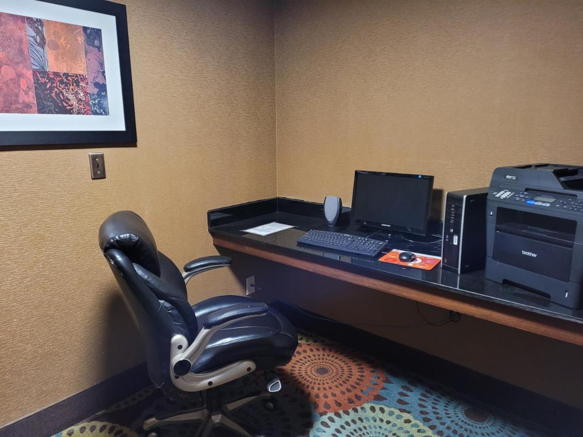 Holiday Inn Express Anderson I-85 - Exit 27- Highway 81 By Ihg Bagian luar foto