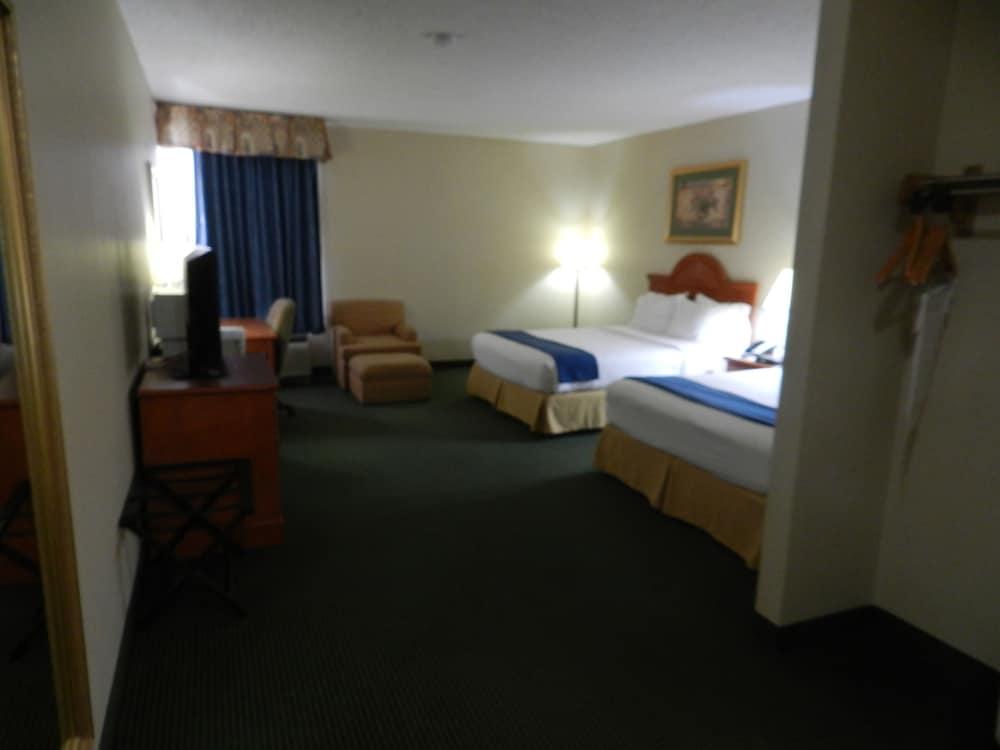 Holiday Inn Express Anderson I-85 - Exit 27- Highway 81 By Ihg Bagian luar foto